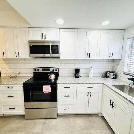 Holiday Park Apartments By Lowkl Fort Lauderdale Eksteriør bilde