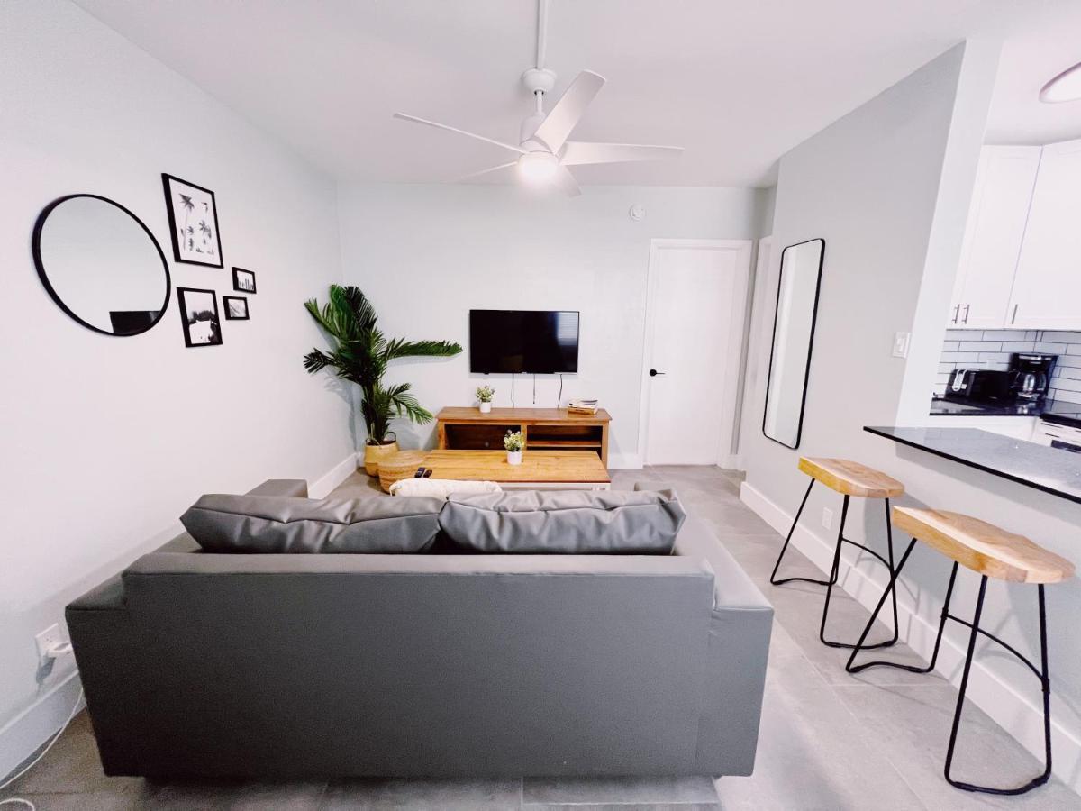 Holiday Park Apartments By Lowkl Fort Lauderdale Eksteriør bilde