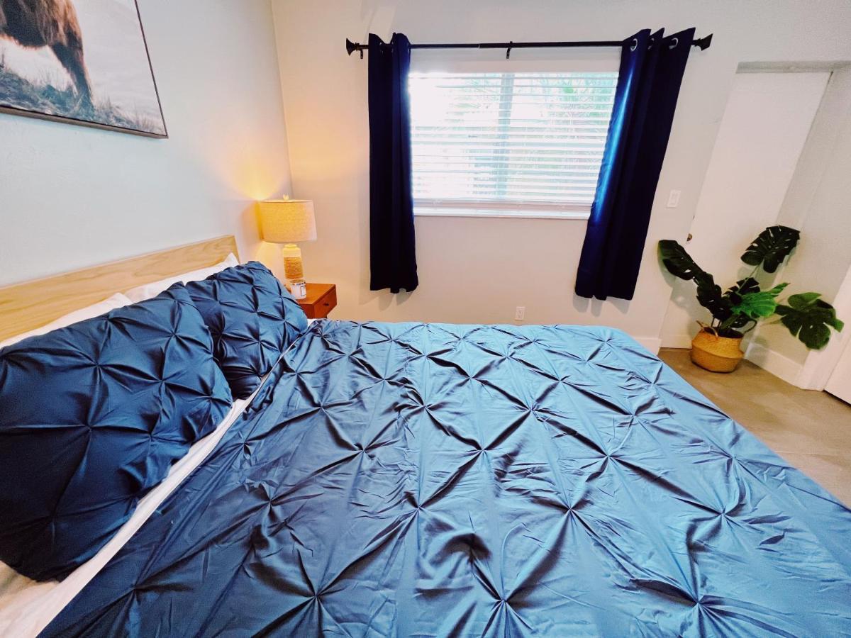 Holiday Park Apartments By Lowkl Fort Lauderdale Eksteriør bilde