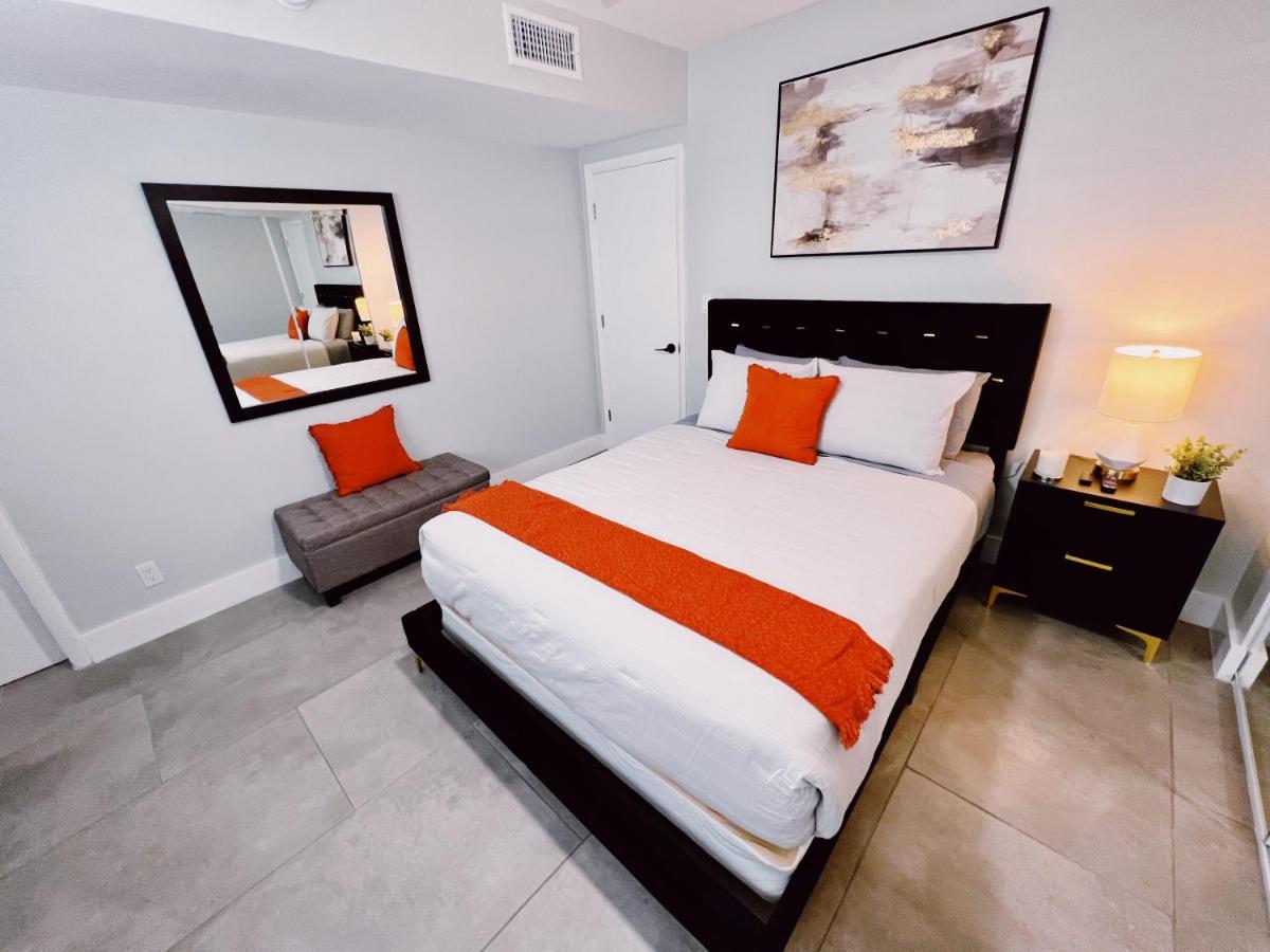 Holiday Park Apartments By Lowkl Fort Lauderdale Eksteriør bilde
