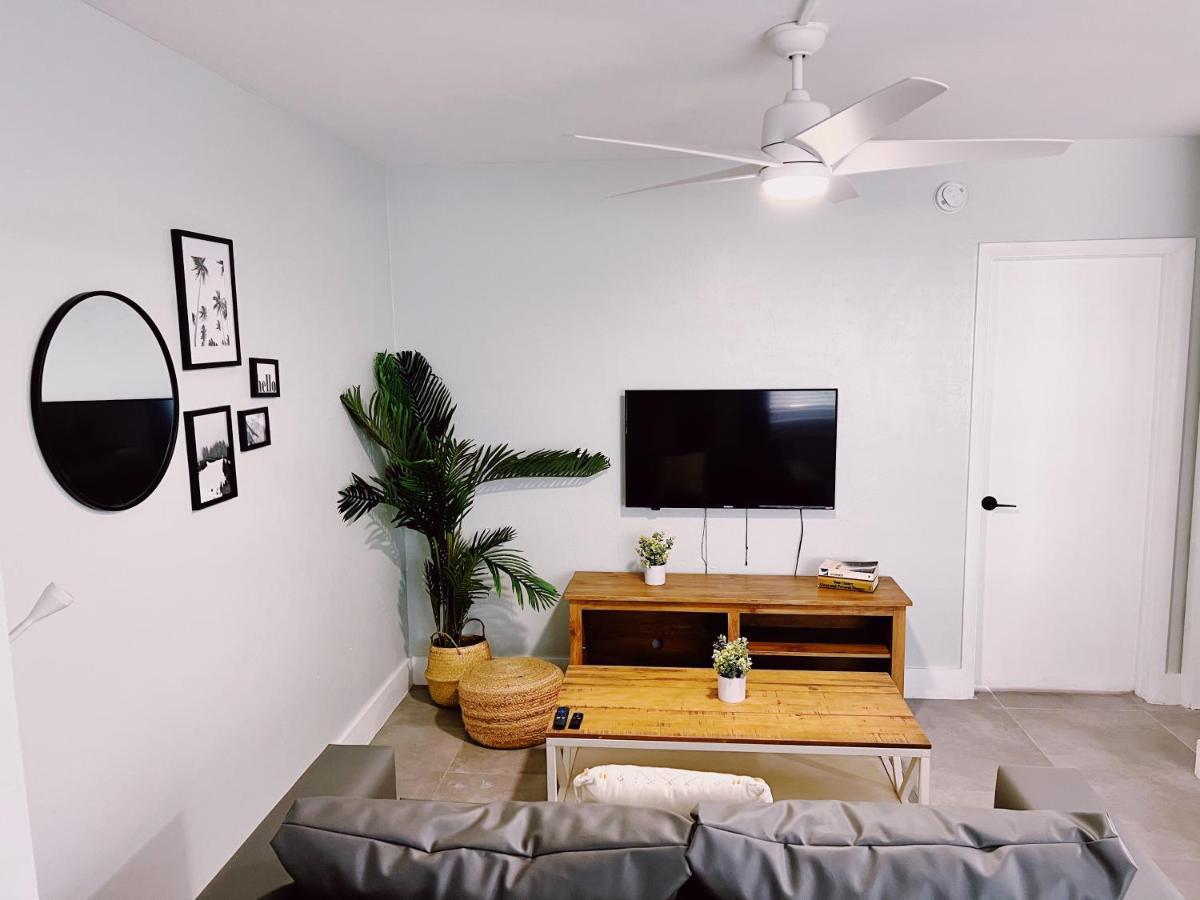 Holiday Park Apartments By Lowkl Fort Lauderdale Eksteriør bilde