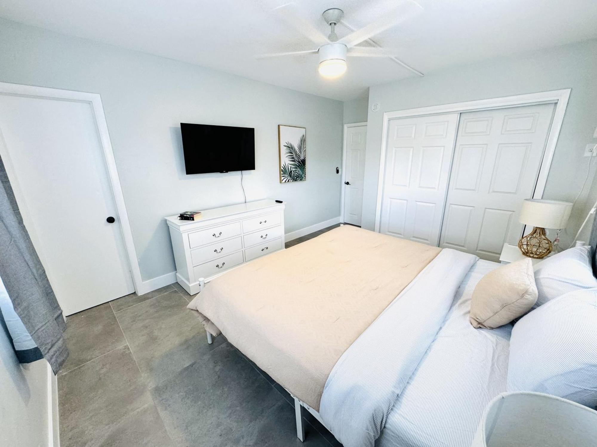 Holiday Park Apartments By Lowkl Fort Lauderdale Eksteriør bilde