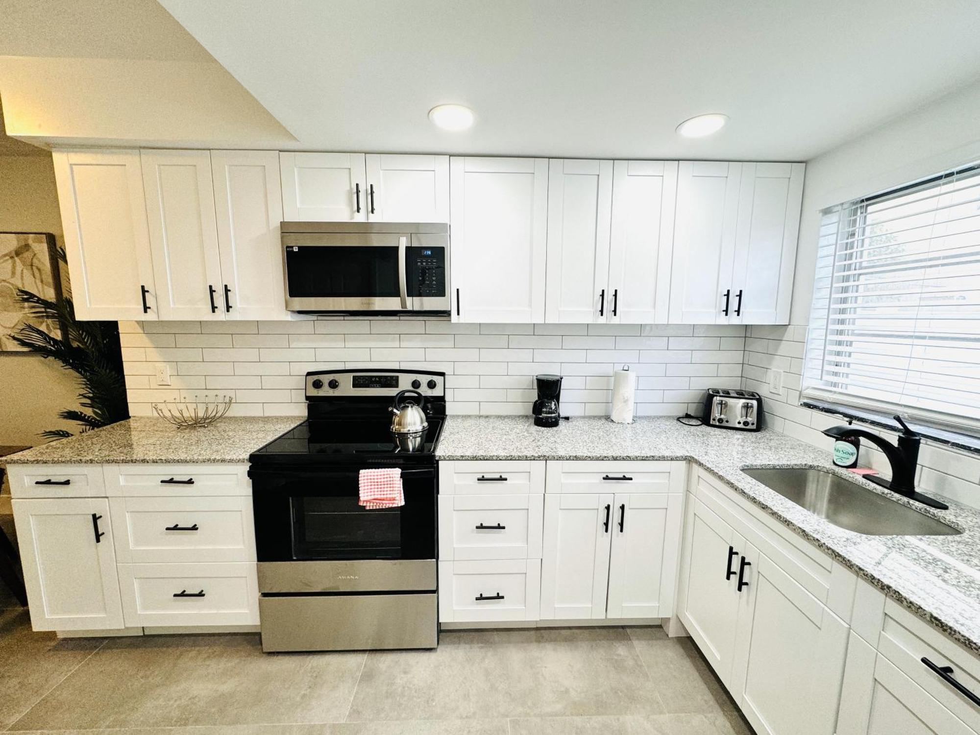Holiday Park Apartments By Lowkl Fort Lauderdale Eksteriør bilde