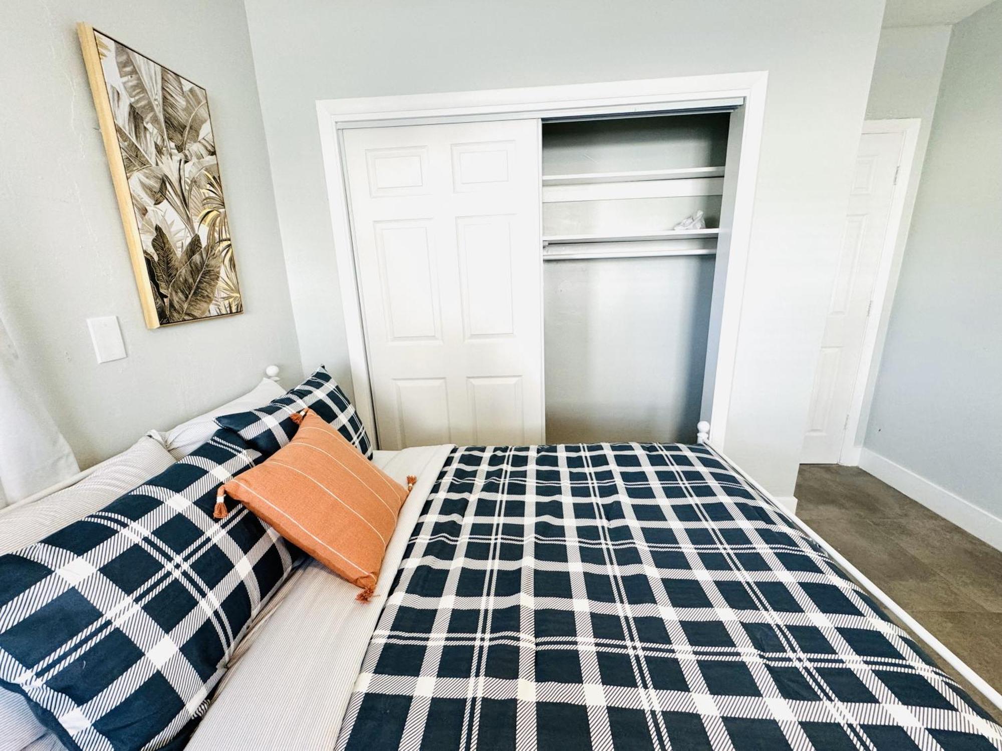 Holiday Park Apartments By Lowkl Fort Lauderdale Eksteriør bilde