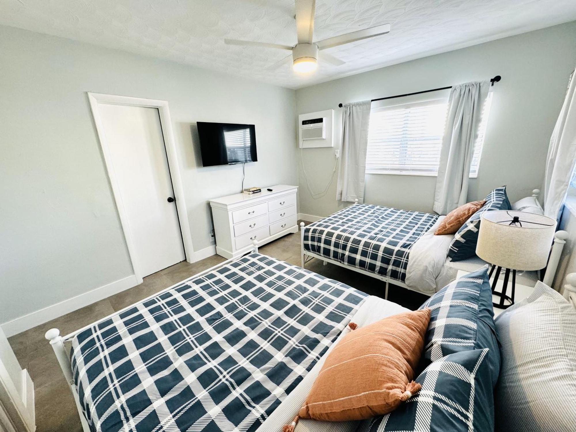 Holiday Park Apartments By Lowkl Fort Lauderdale Eksteriør bilde