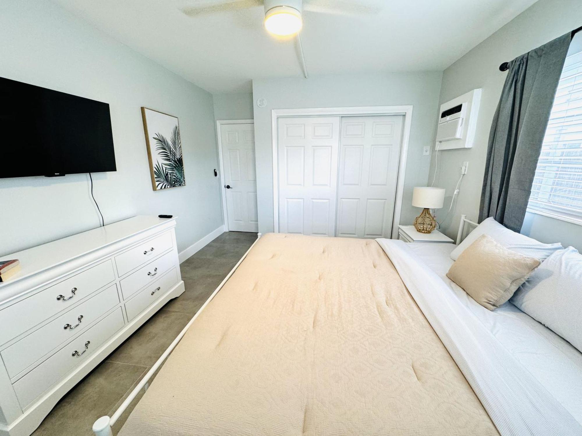 Holiday Park Apartments By Lowkl Fort Lauderdale Eksteriør bilde