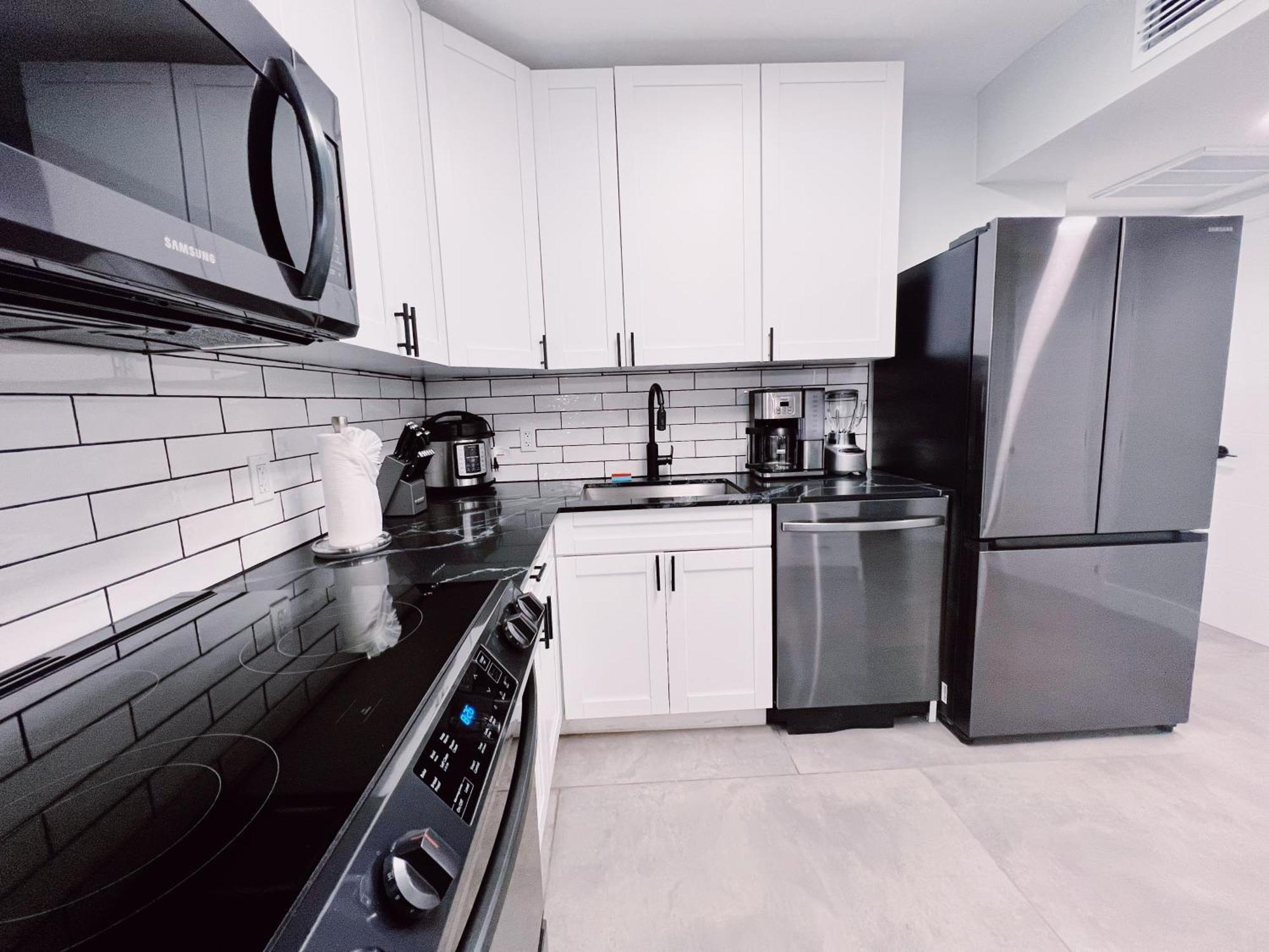 Holiday Park Apartments By Lowkl Fort Lauderdale Eksteriør bilde
